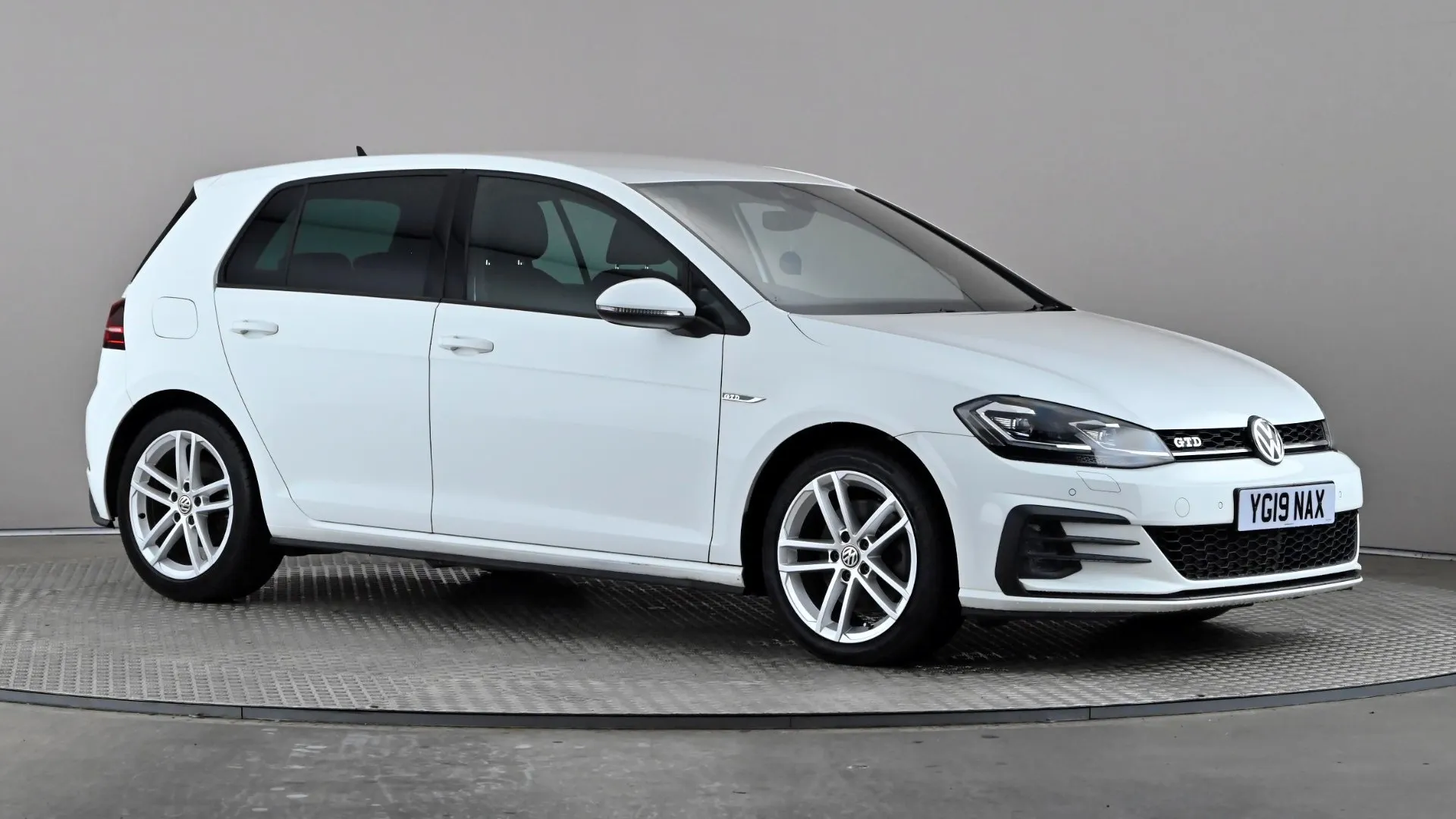 2019 VOLKSWAGEN GOLF for sale