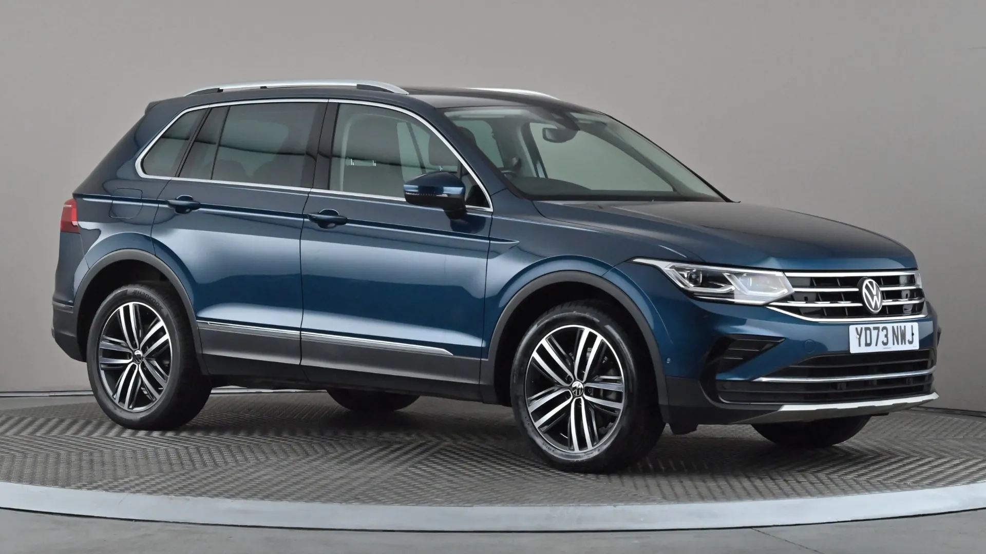 2023 VOLKSWAGEN TIGUAN for sale