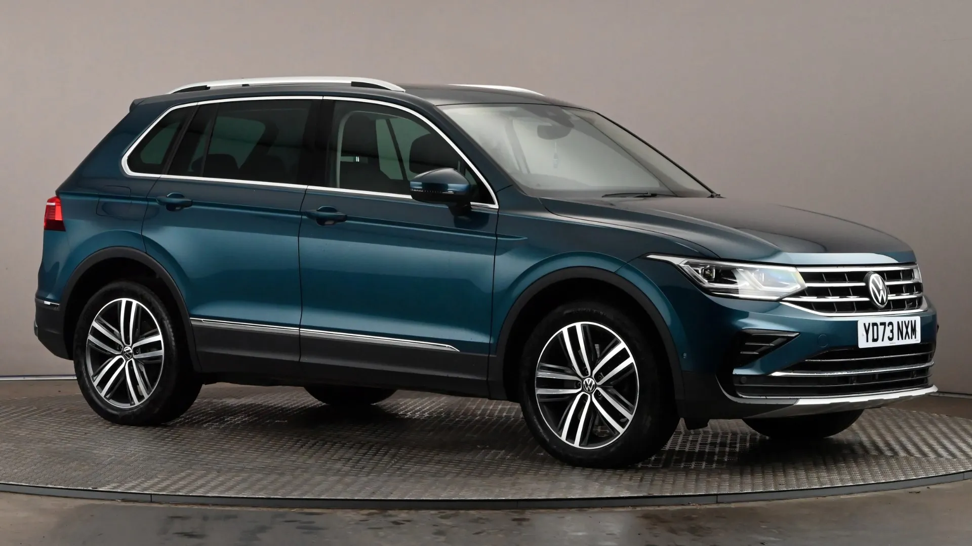 2023 VOLKSWAGEN TIGUAN for sale