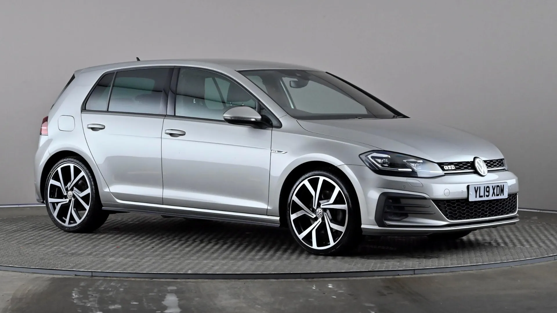2019 VOLKSWAGEN GOLF for sale