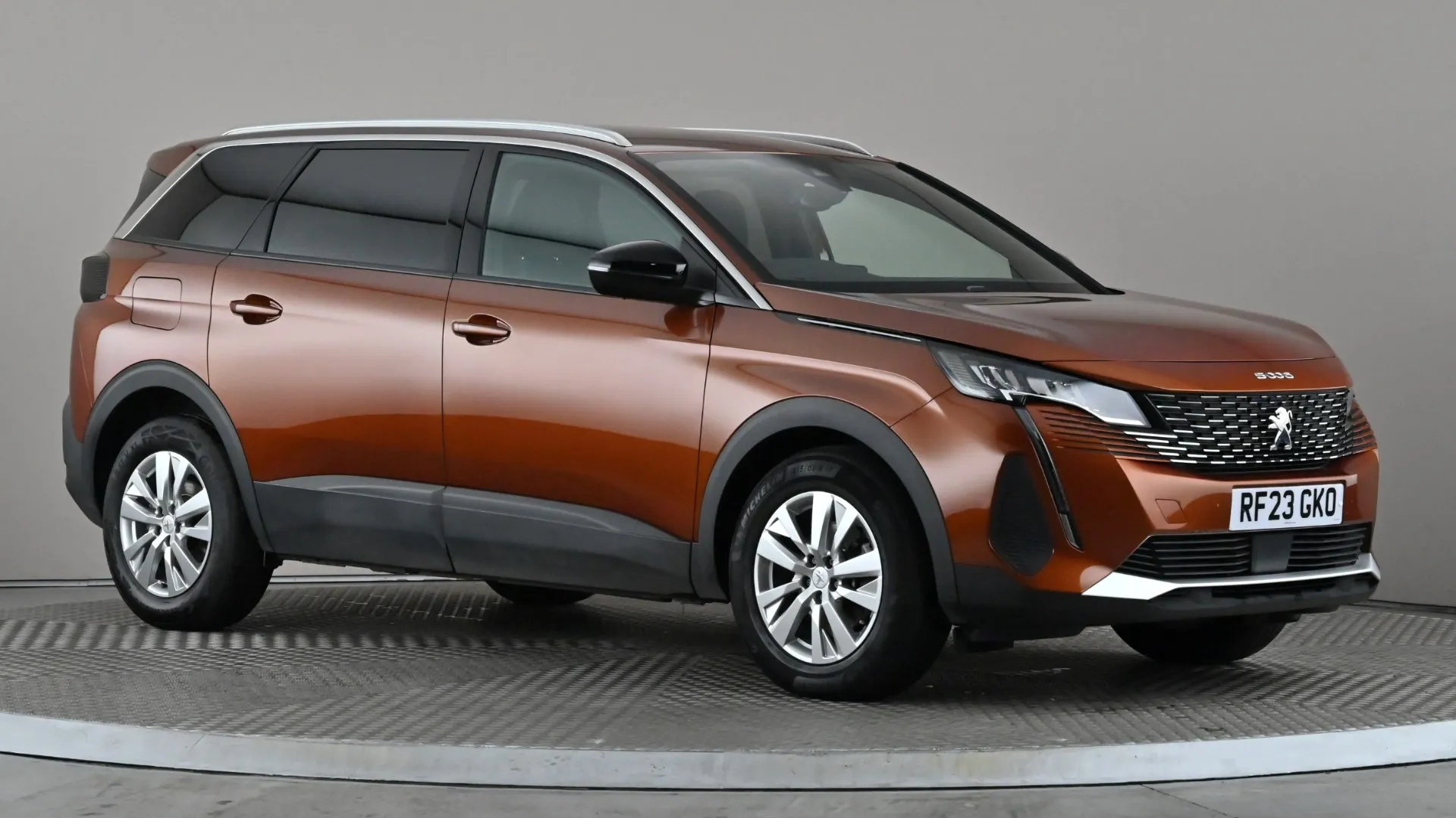 2023 PEUGEOT 5008 for sale