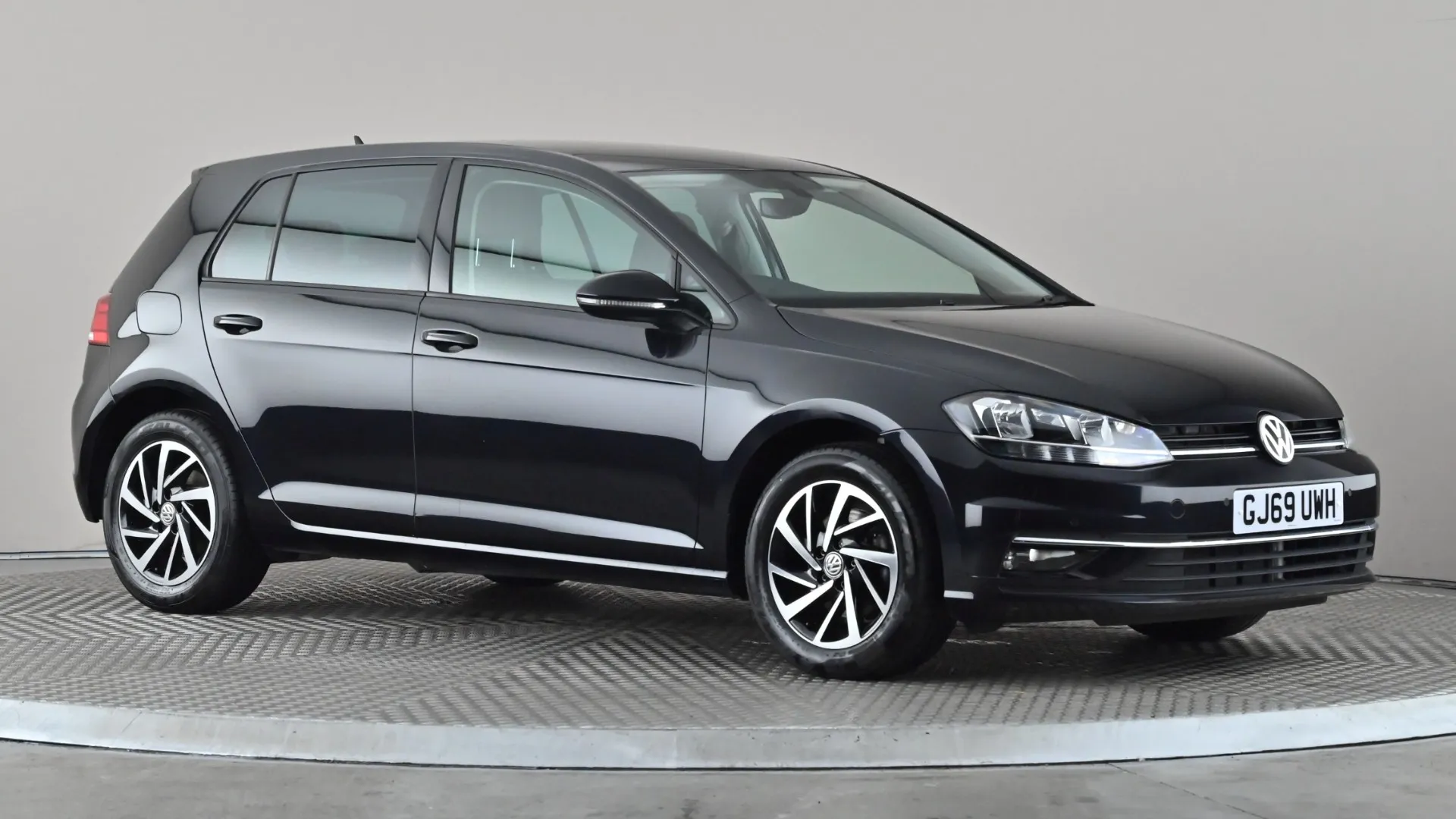 2019 VOLKSWAGEN GOLF for sale