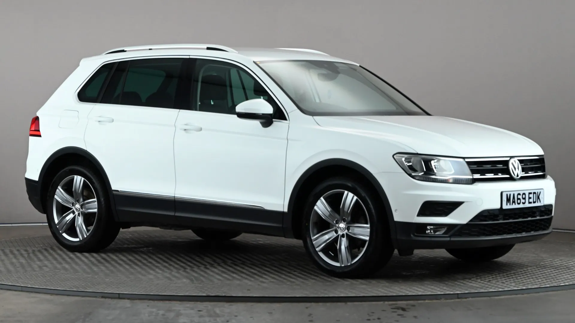 2019 VOLKSWAGEN TIGUAN for sale