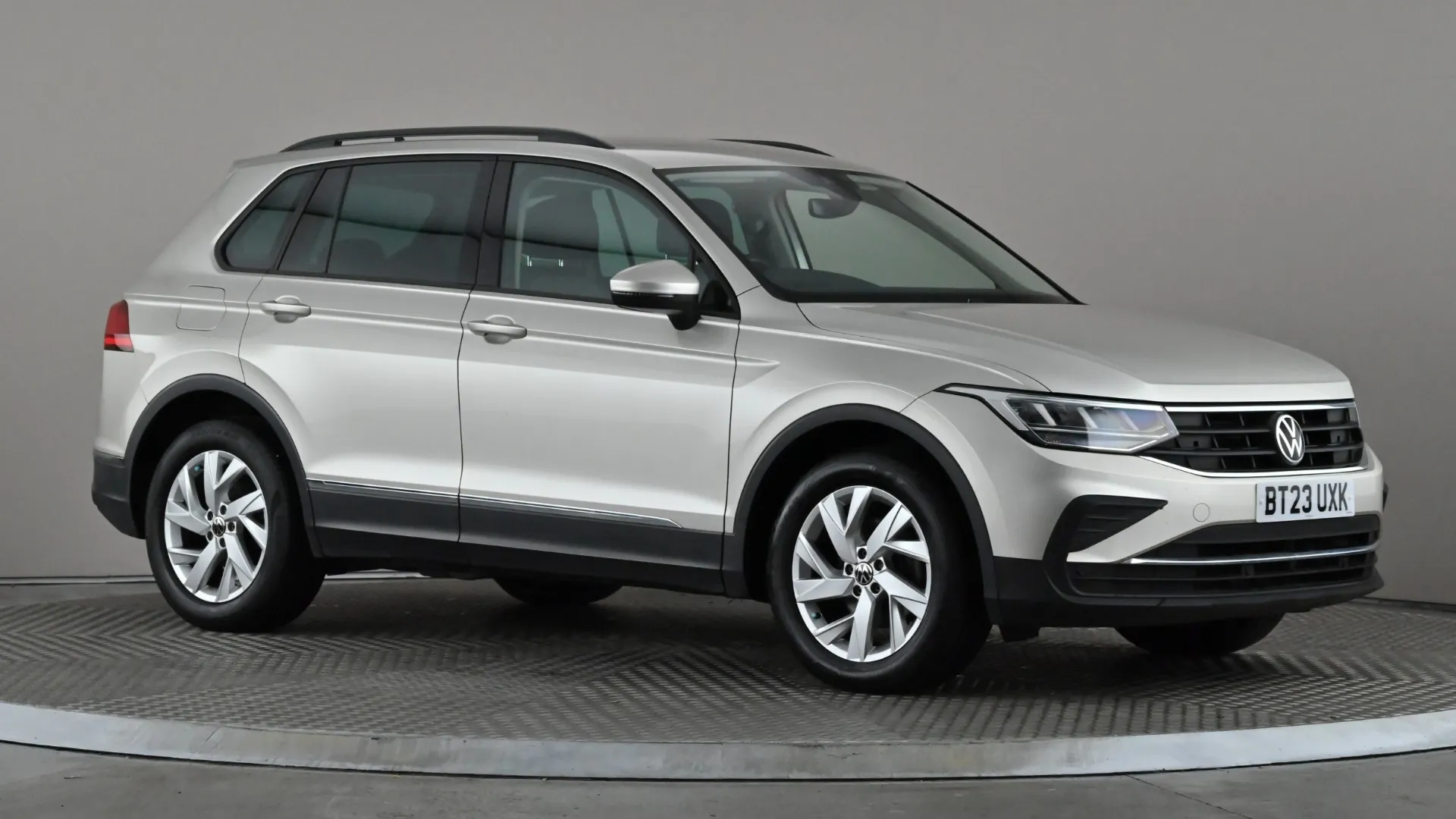 2023 VOLKSWAGEN TIGUAN for sale