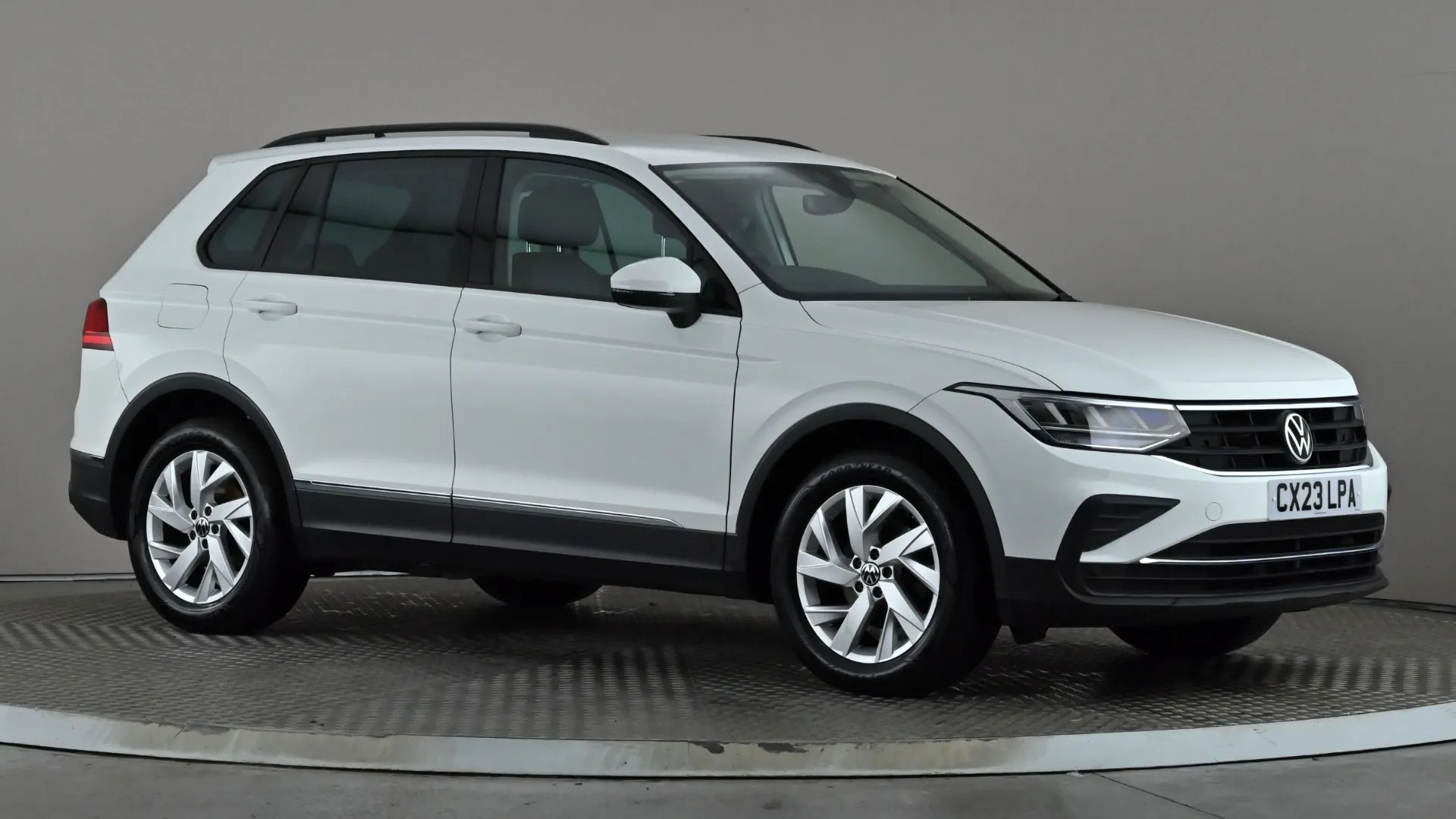 2023 VOLKSWAGEN TIGUAN for sale