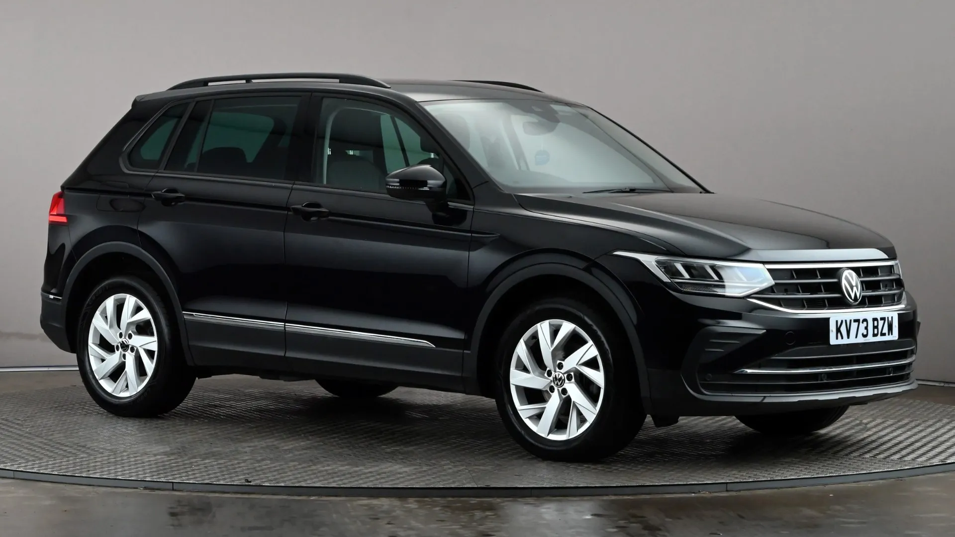 2023 VOLKSWAGEN TIGUAN for sale