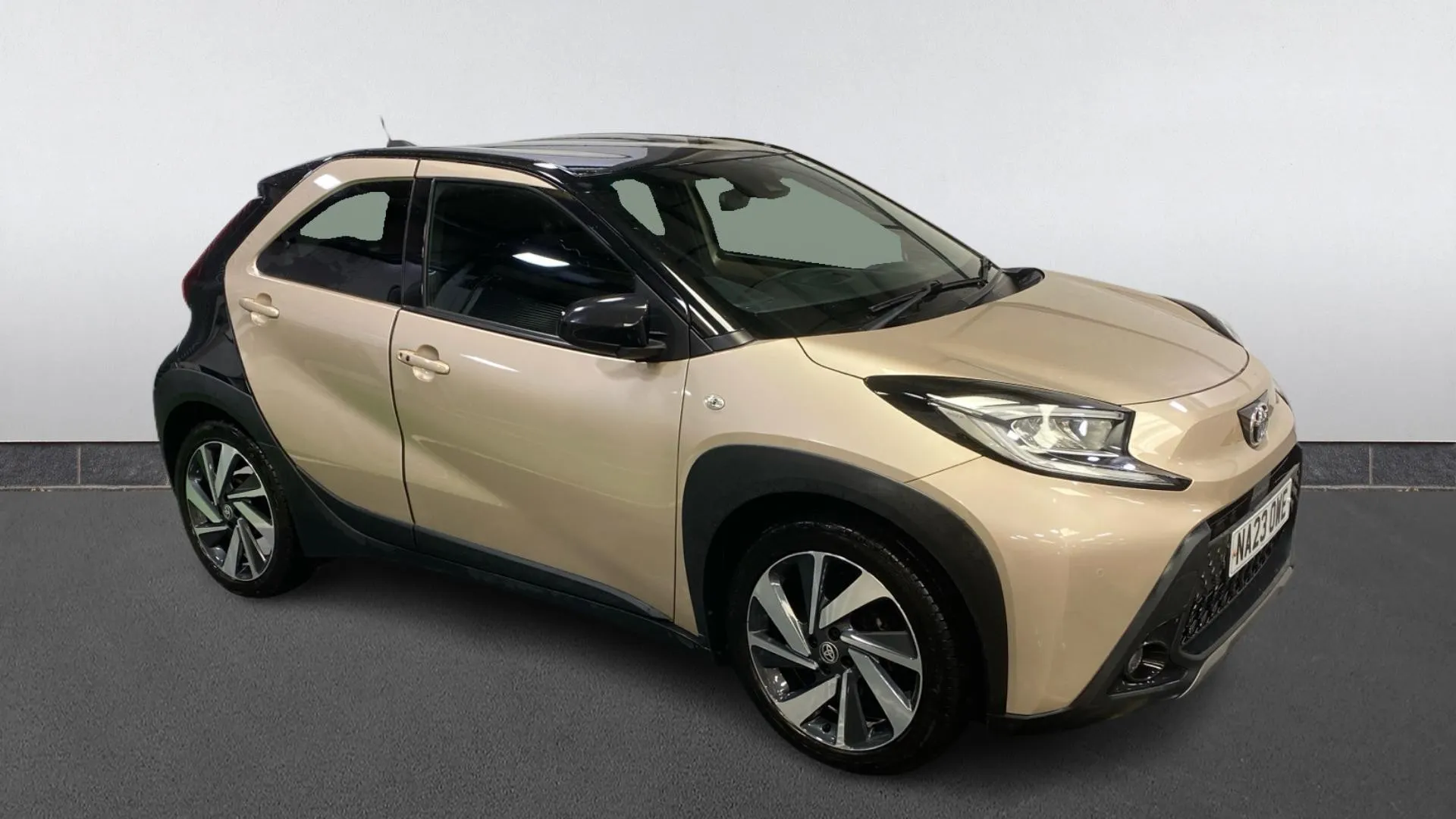 2023 TOYOTA AYGO X for sale