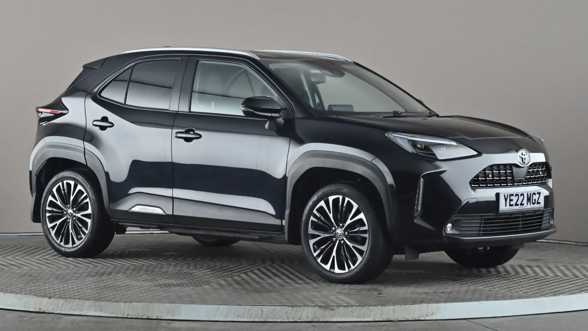 2022 TOYOTA YARIS CROSS for sale