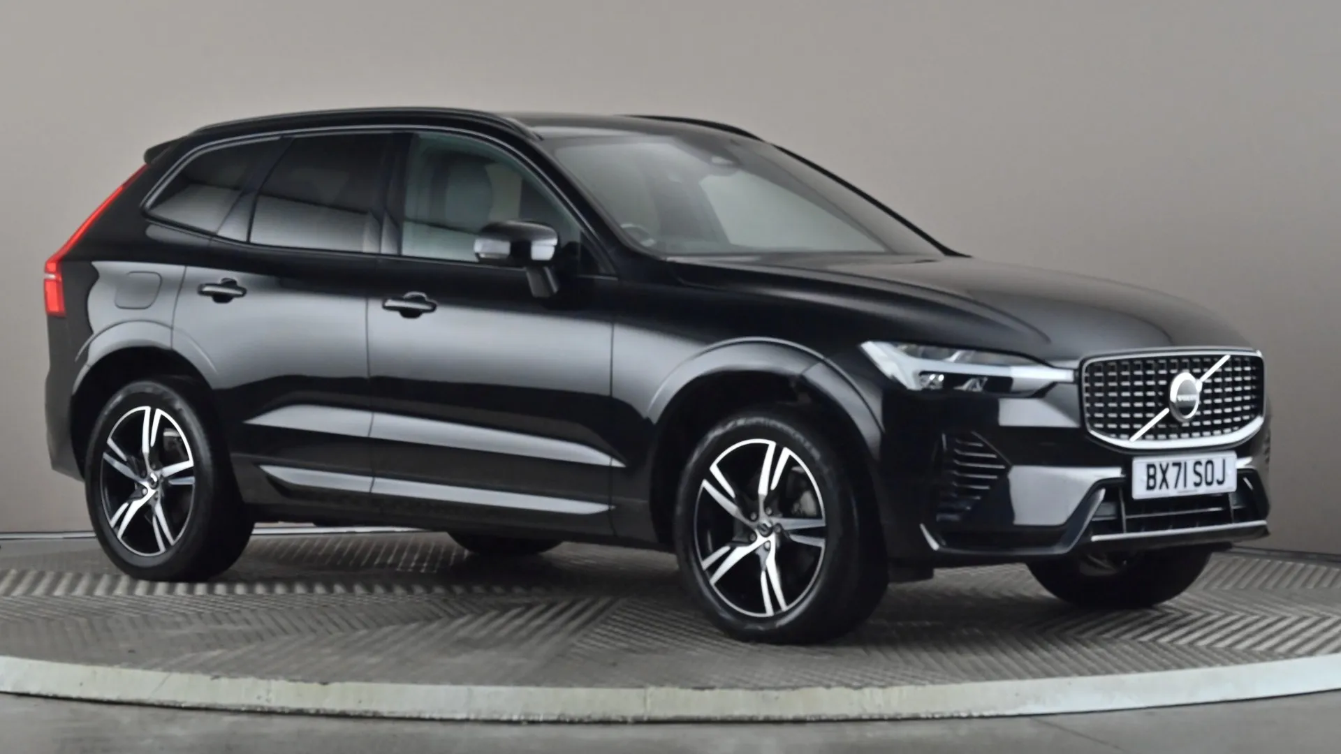 2021 VOLVO XC60 for sale