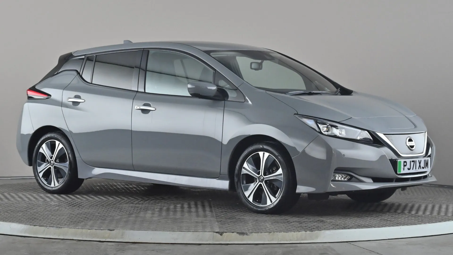 2021 NISSAN LEAF for sale