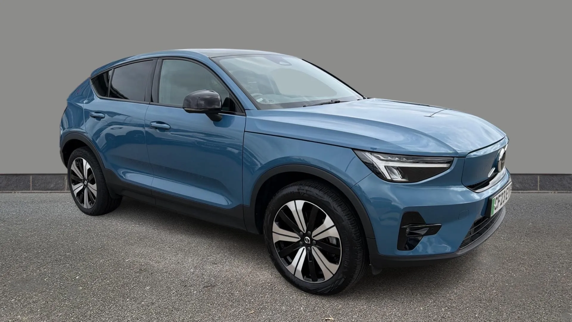 2023 VOLVO C40 for sale