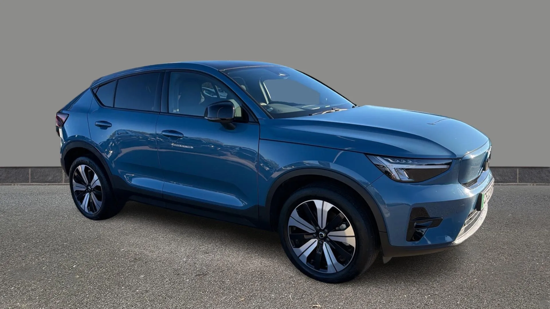 2023 VOLVO C40 for sale
