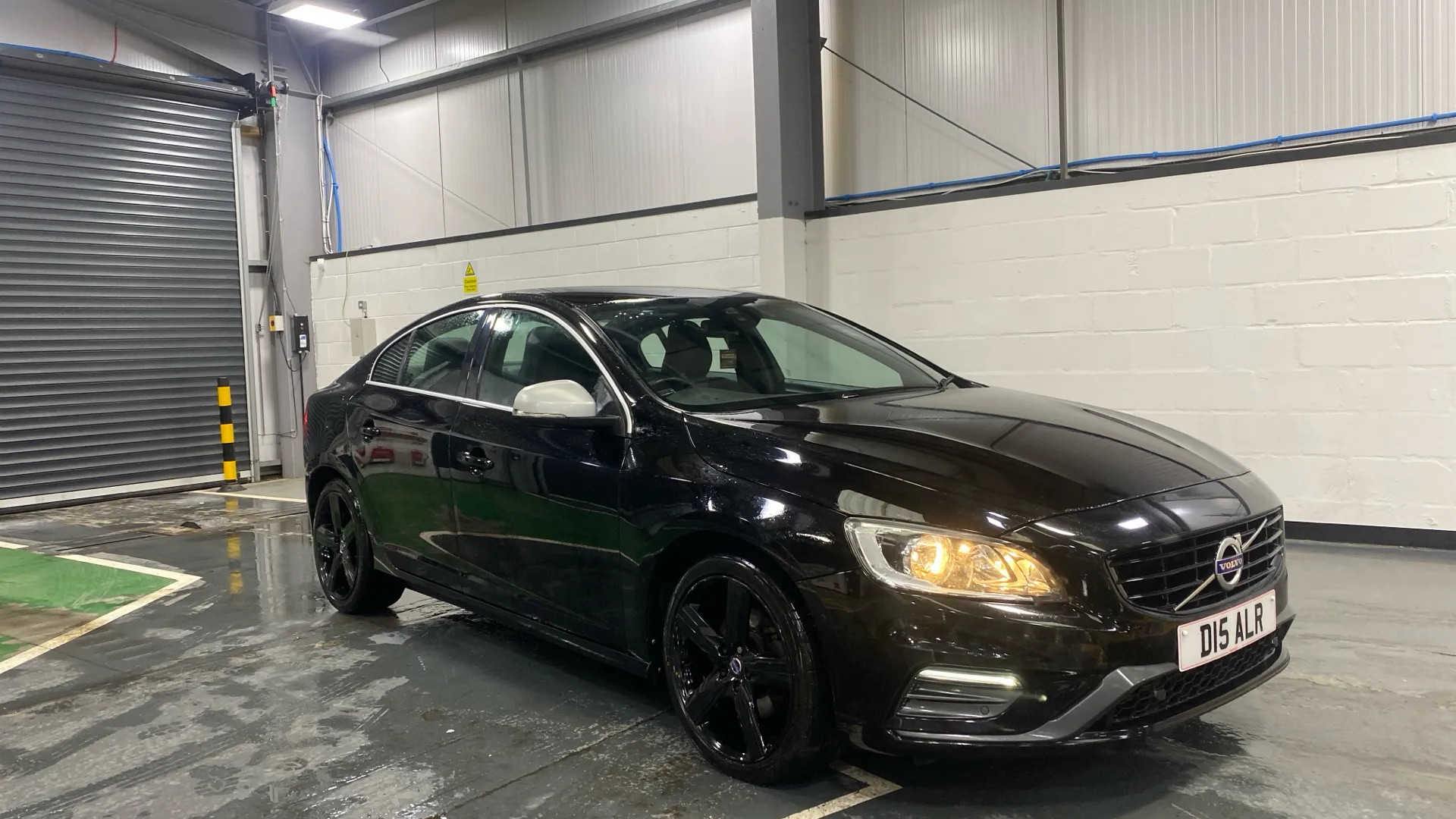 2017 VOLVO S60 for sale