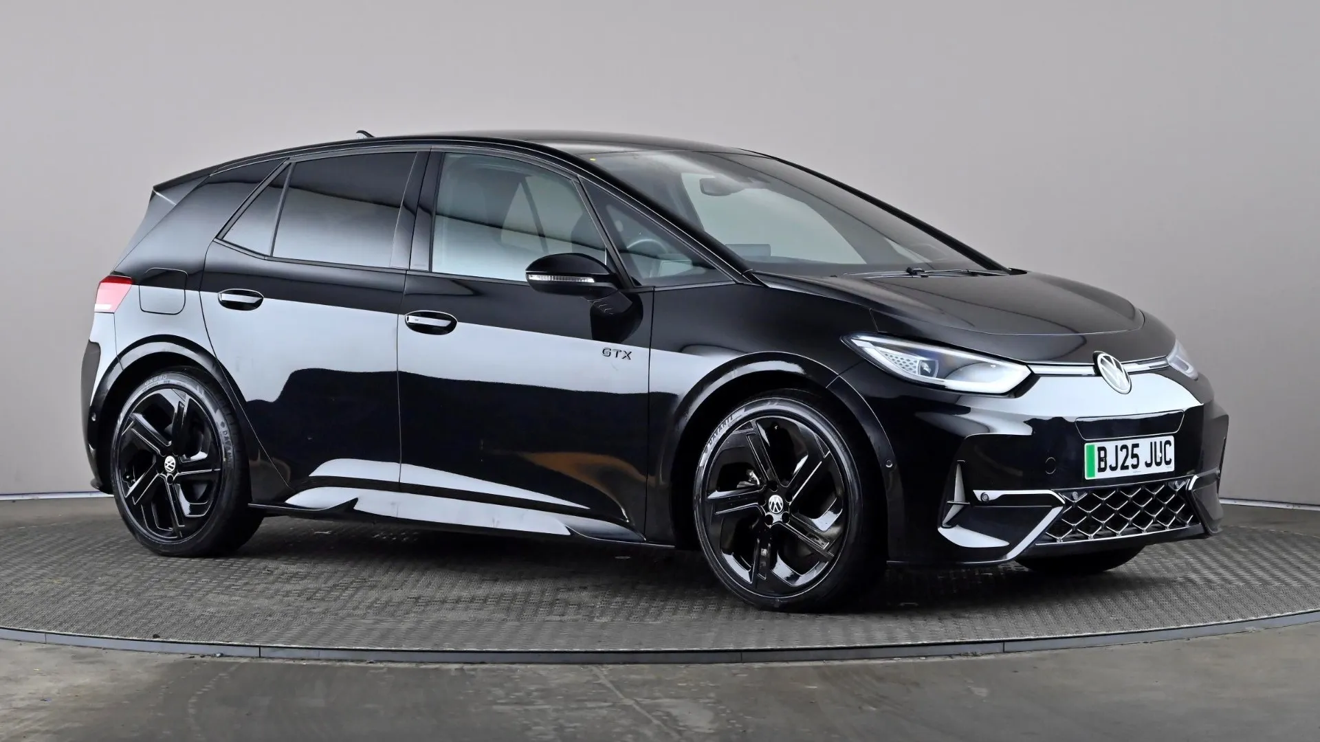 2025 VOLKSWAGEN ID.3 for sale