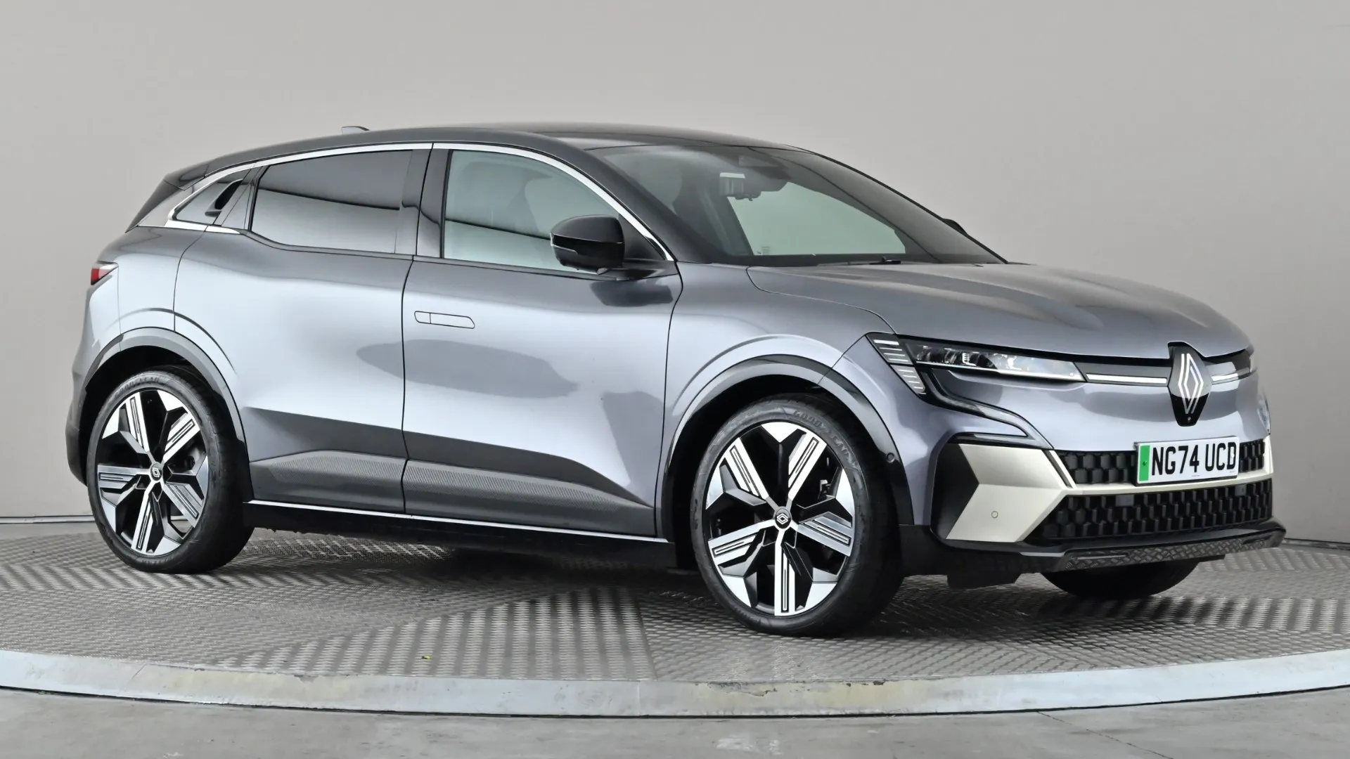 2025 RENAULT MEGANE E-TECH for sale