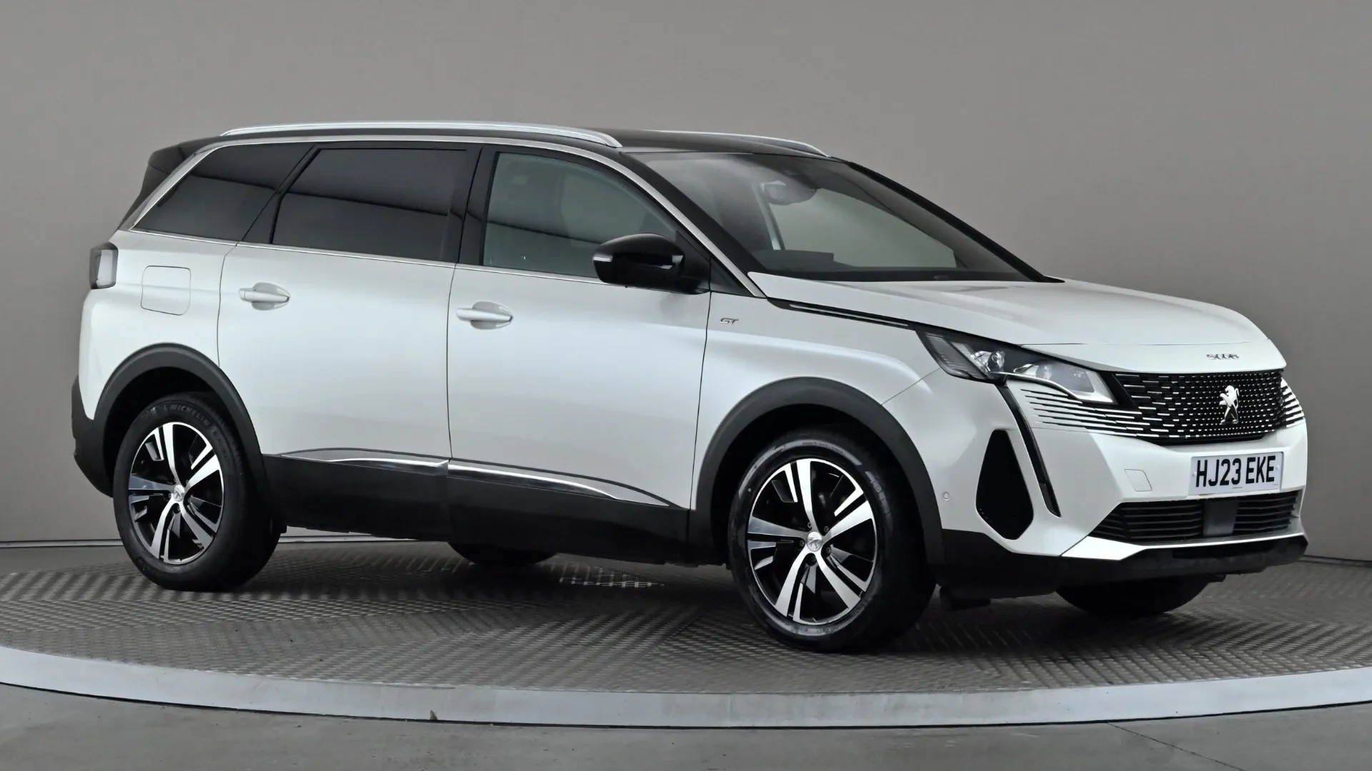 2023 PEUGEOT 5008 for sale