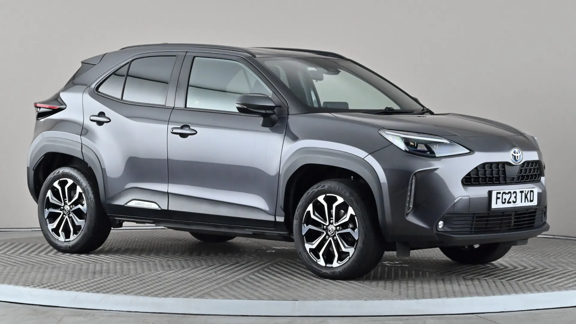 2023 TOYOTA YARIS CROSS for sale