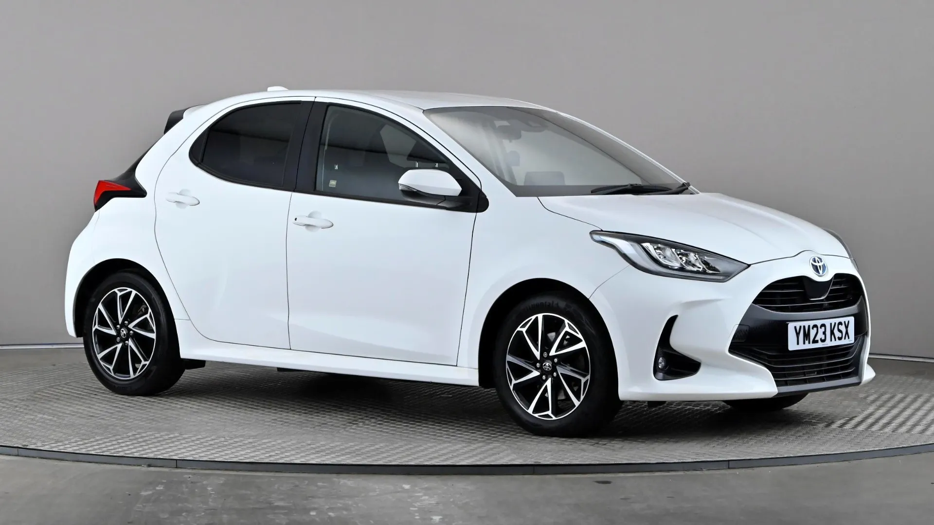 2023 TOYOTA YARIS for sale