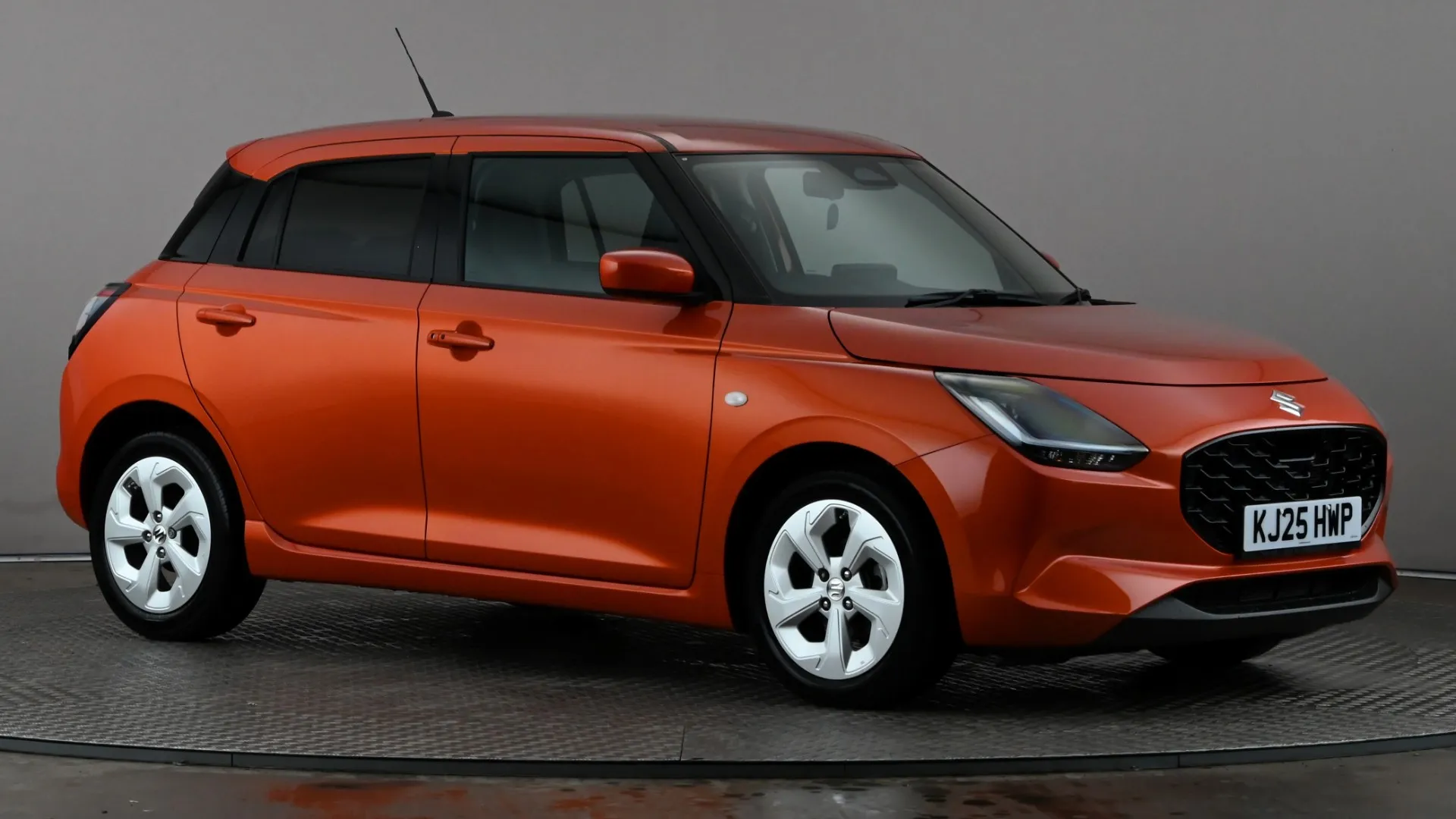 2025 SUZUKI SWIFT for sale