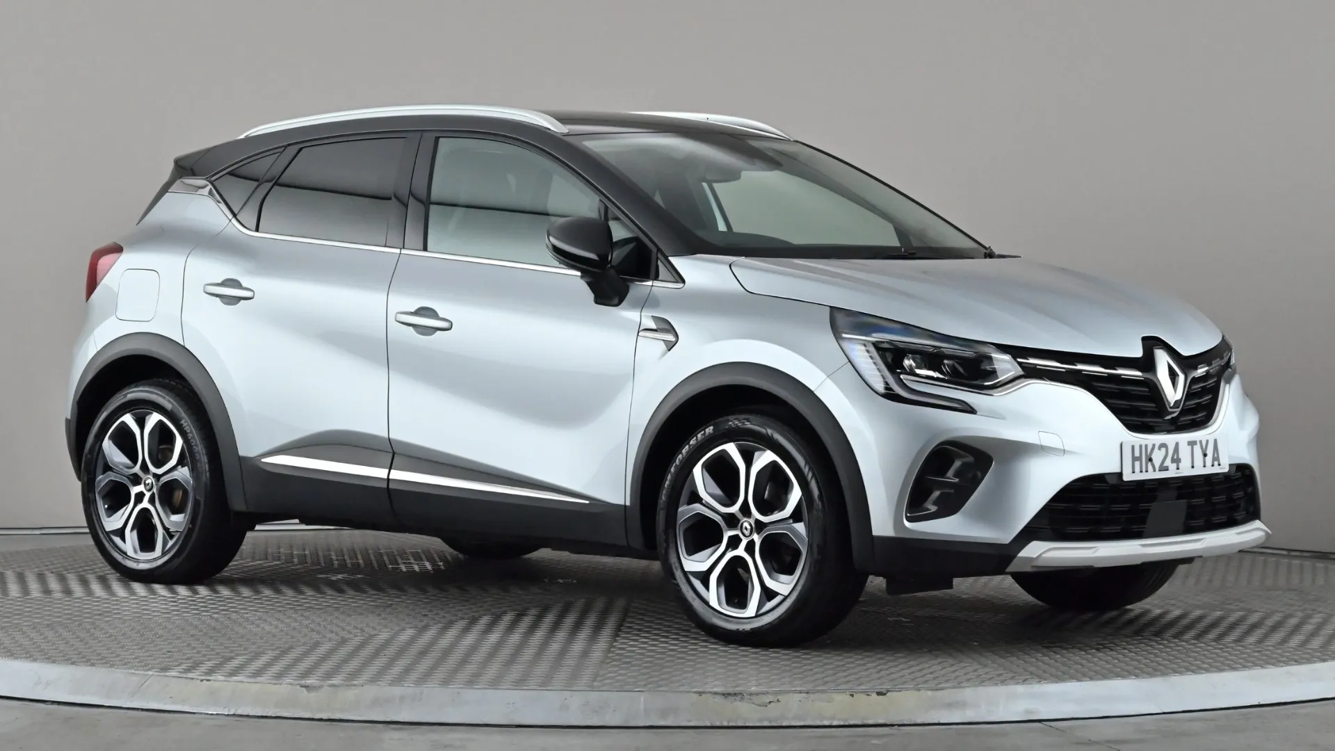 2024 RENAULT CAPTUR for sale