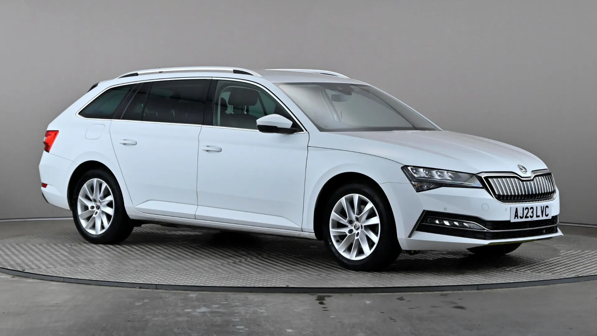 2023 SKODA SUPERB for sale