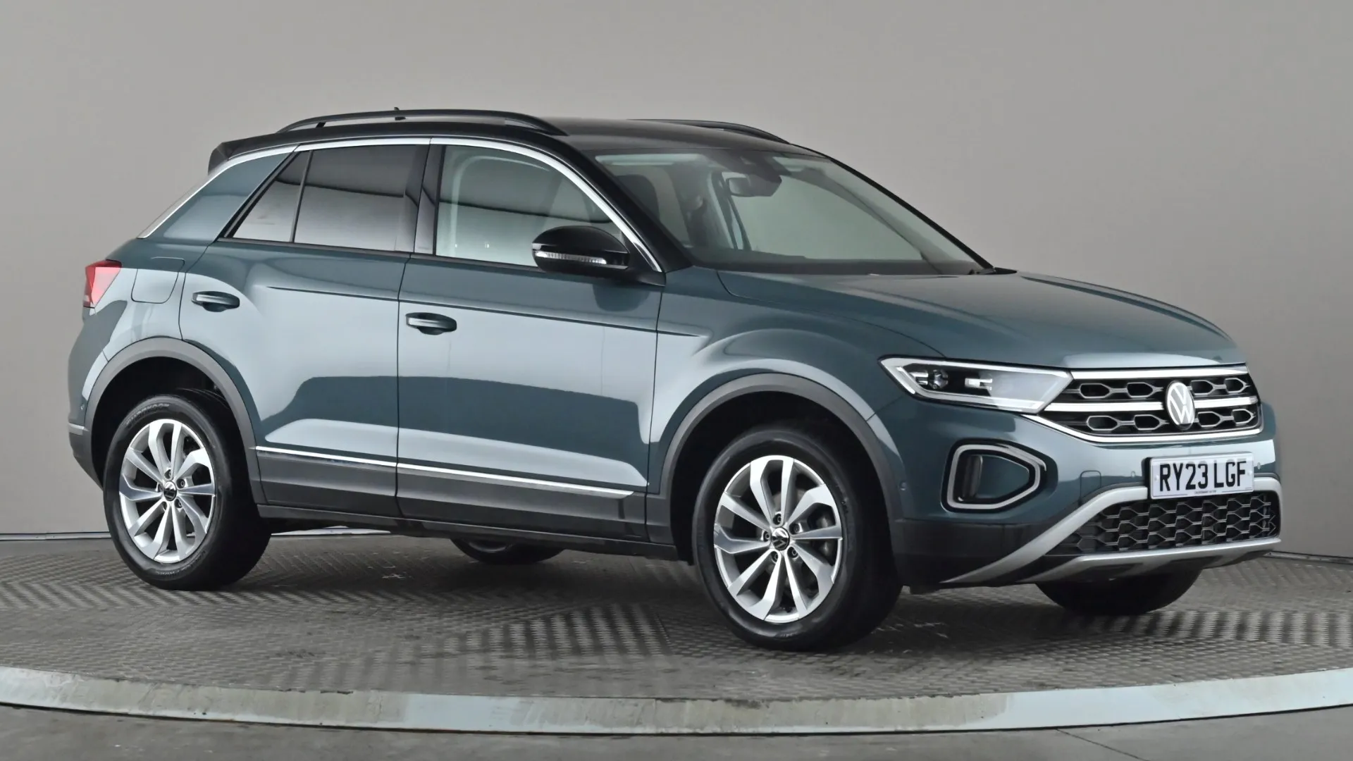 2023 VOLKSWAGEN T-ROC for sale