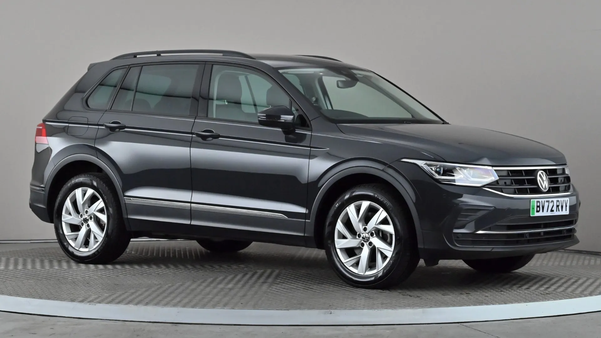 2022 VOLKSWAGEN TIGUAN for sale