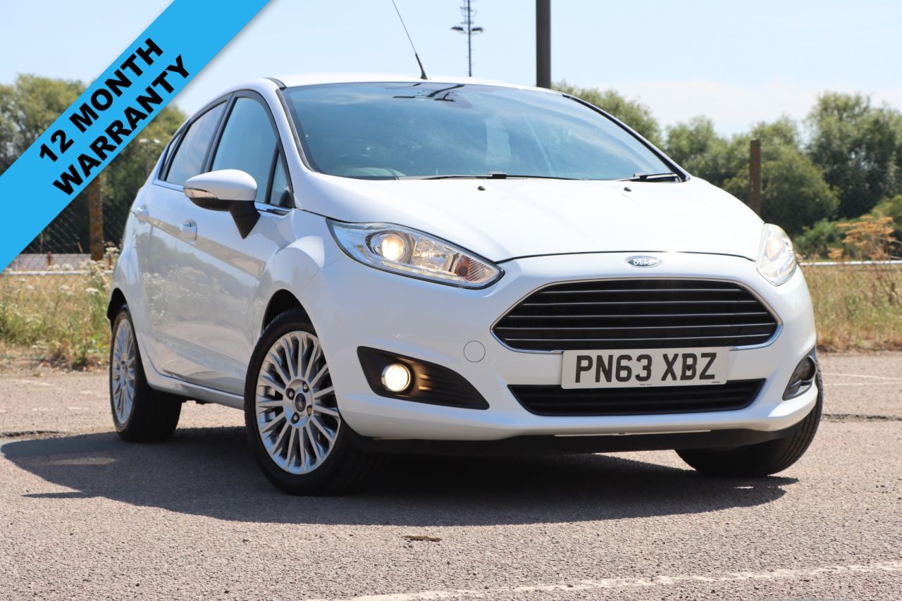 2013 FORD FIESTA for sale