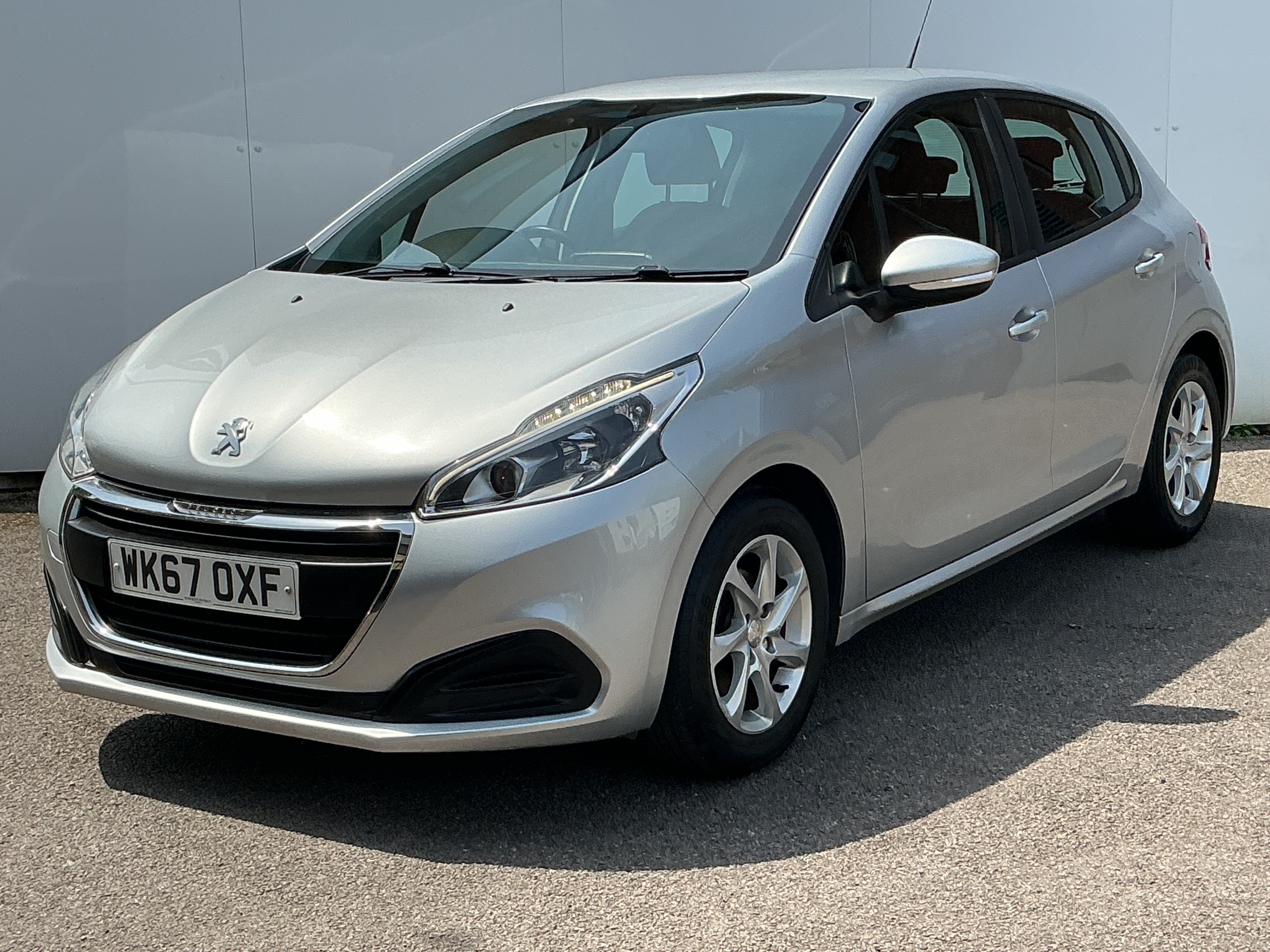 2017 PEUGEOT 208 for sale