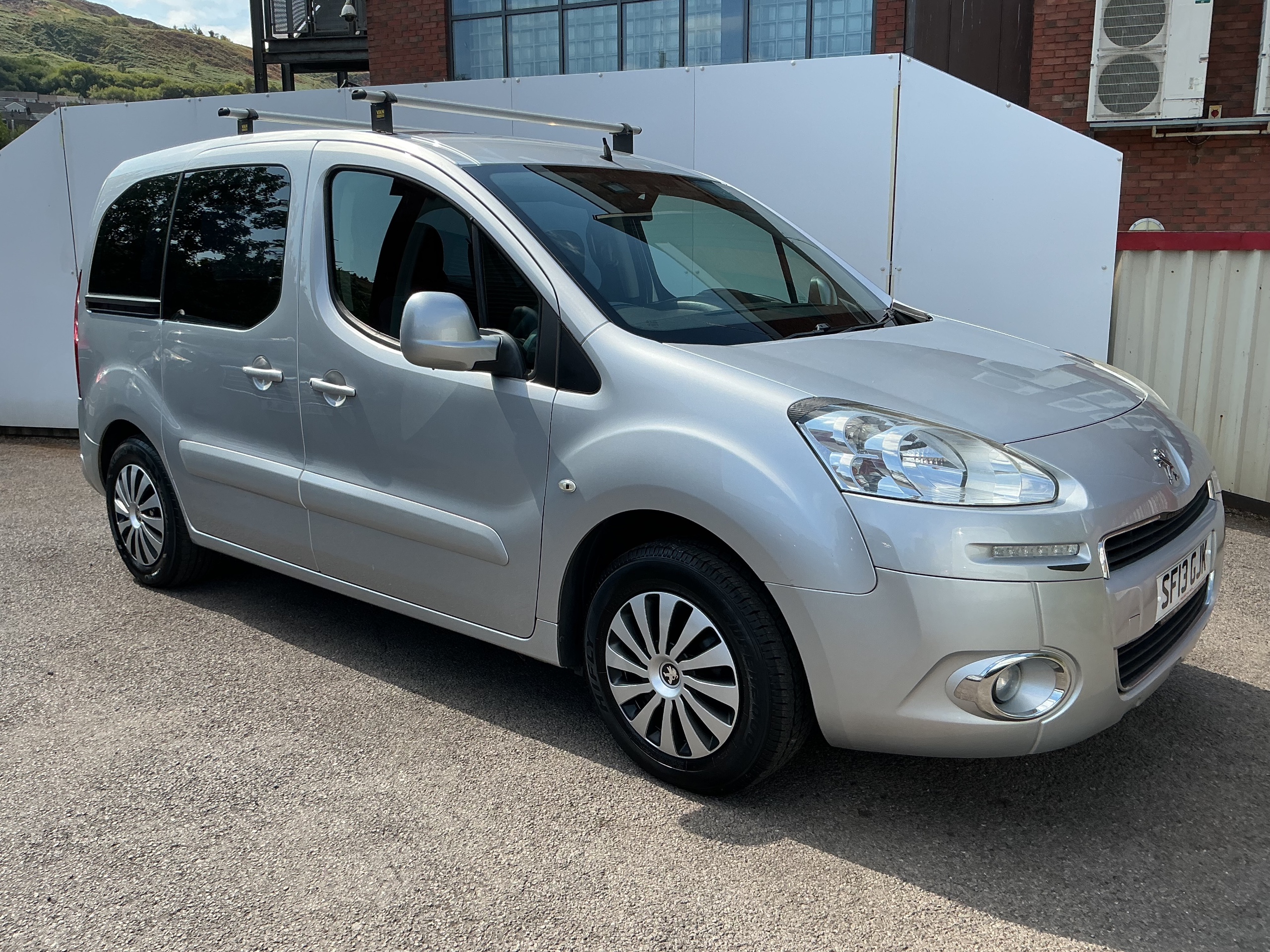 2013 PEUGEOT PARTNER TEPEE for sale