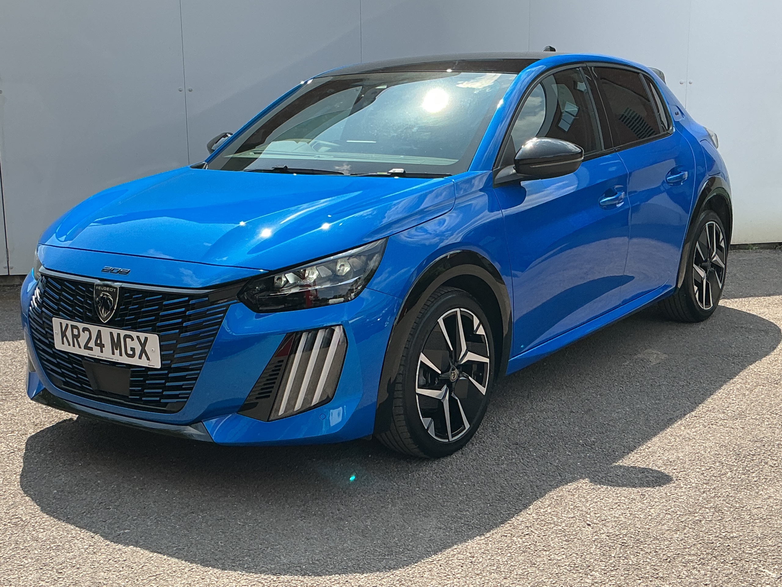 2024 PEUGEOT 208 for sale