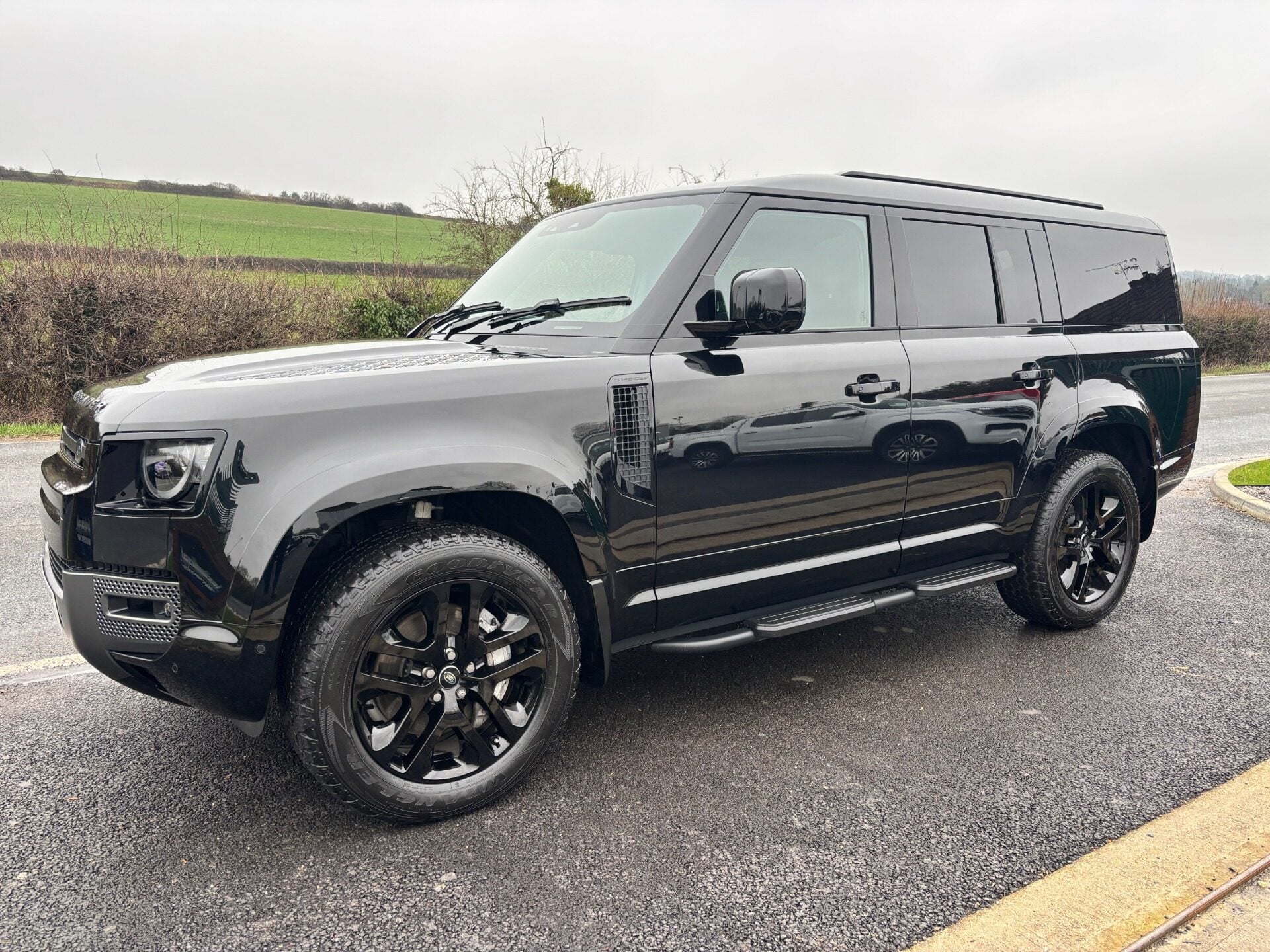 2024 LAND ROVER DEFENDER 130 for sale