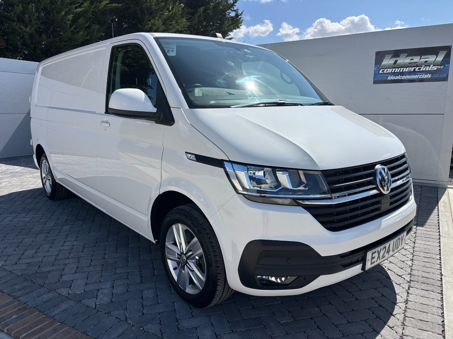 2024 VOLKSWAGEN TRANSPORTER for sale