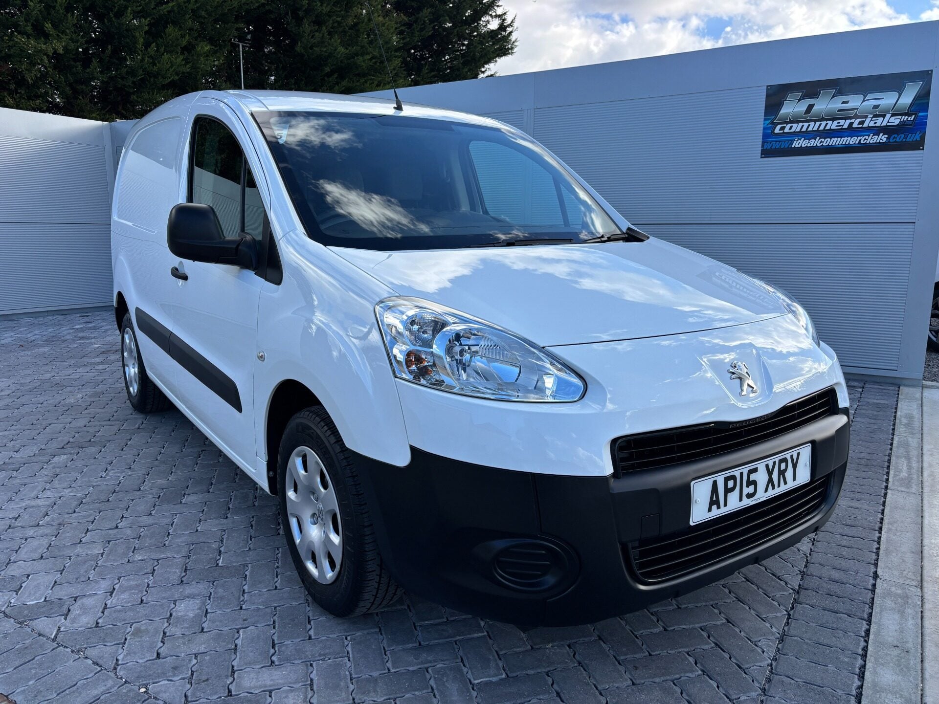 2015 PEUGEOT PARTNER for sale