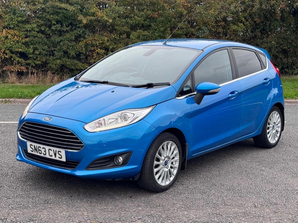 2013 FORD FIESTA for sale