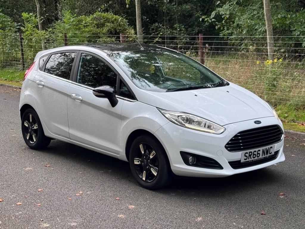 2016 FORD FIESTA for sale