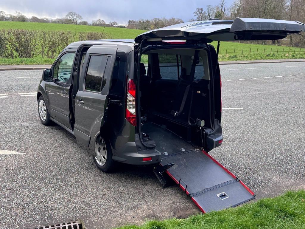 2015 FORD TOURNEO CONNECT for sale