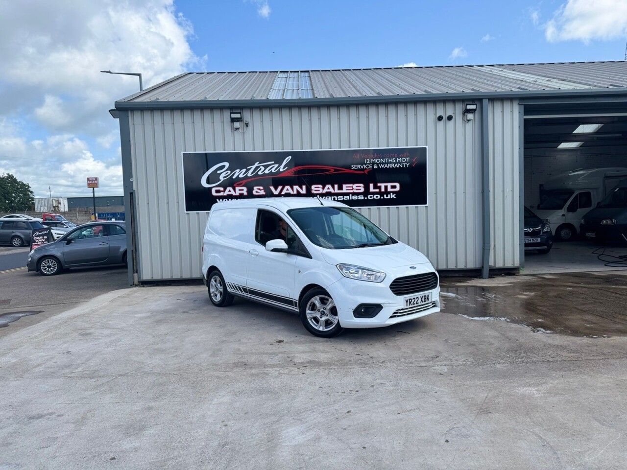 2022 FORD TRANSIT COURIER for sale