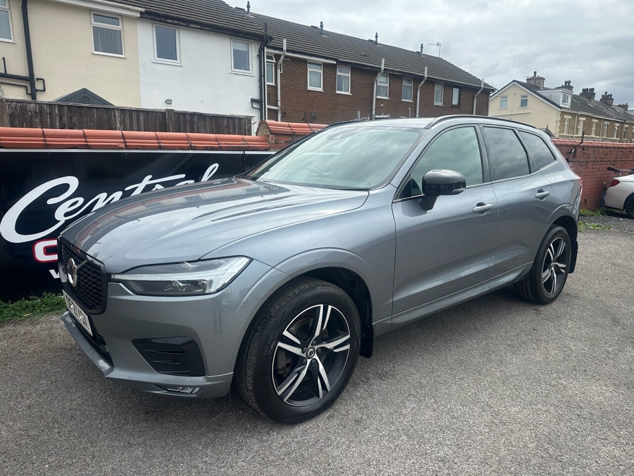 2021 VOLVO XC60 for sale