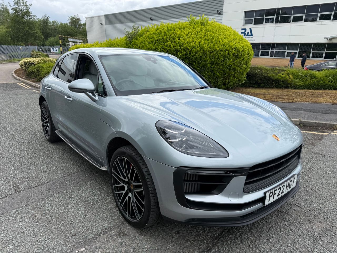 2022 PORSCHE MACAN for sale