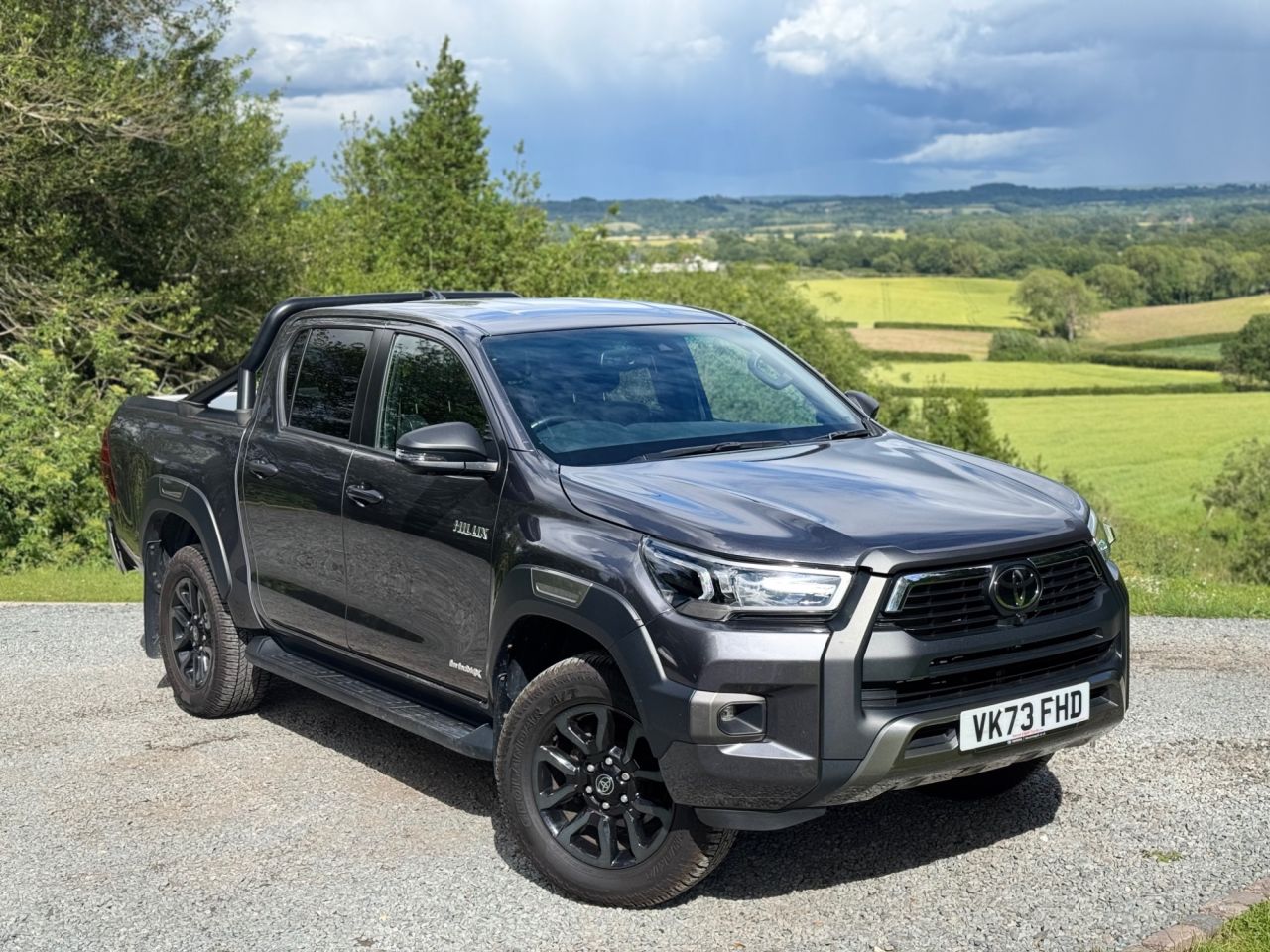 2023 TOYOTA HI-LUX for sale