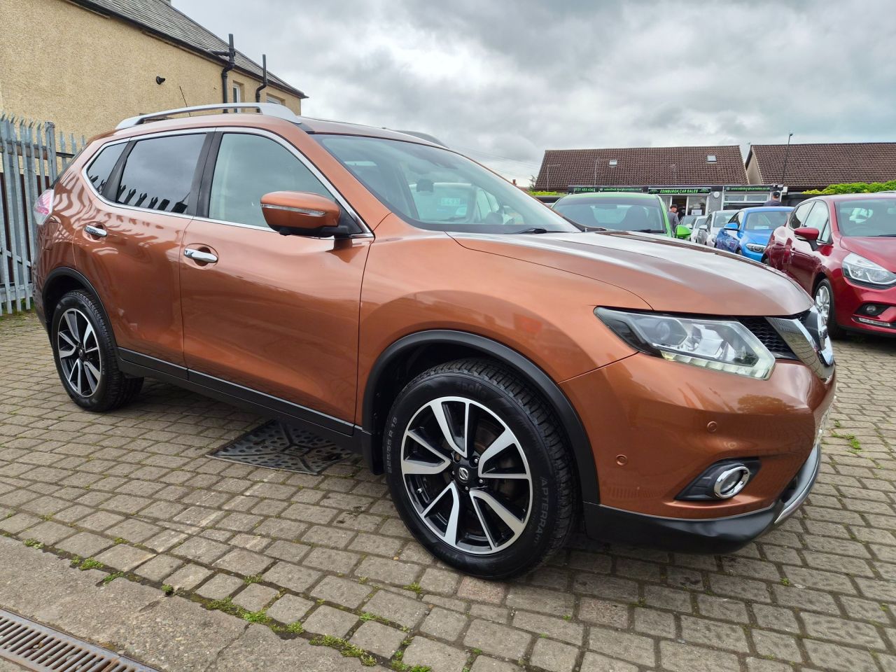 2015 NISSAN X-TRAIL for sale