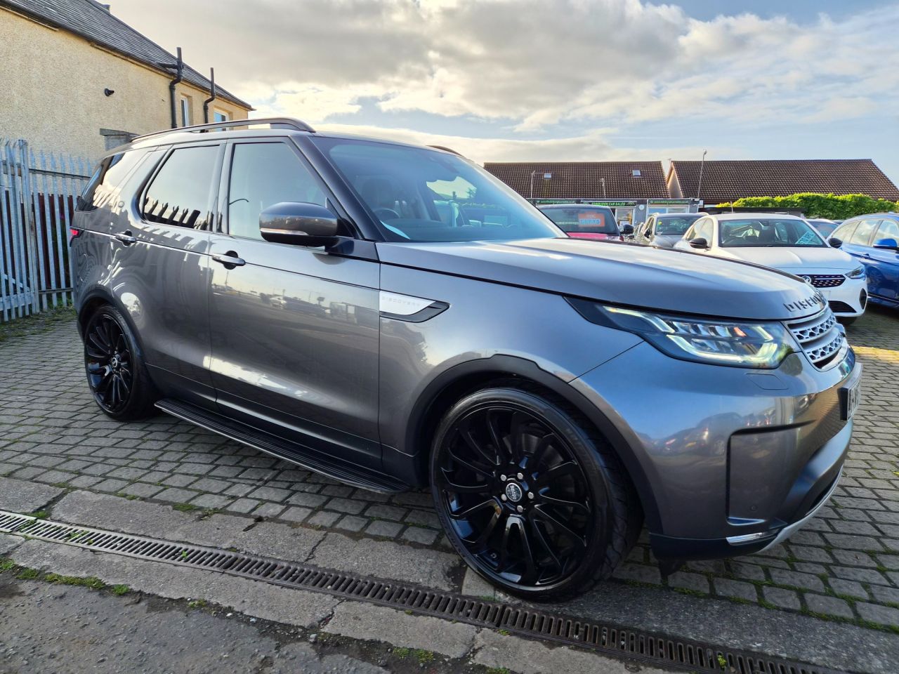 2017 LAND ROVER DISCOVERY 5 for sale