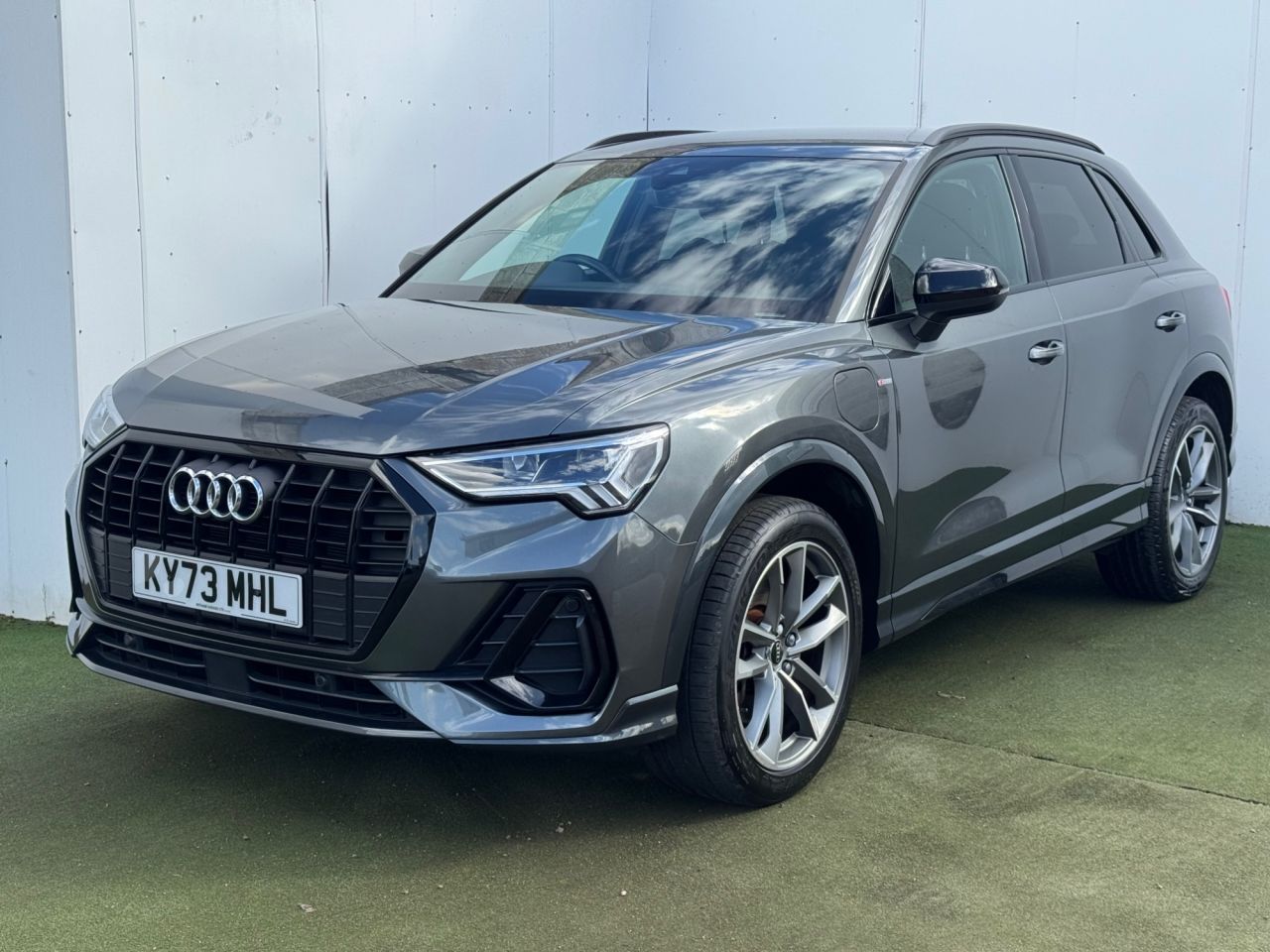 2023 AUDI Q3 for sale