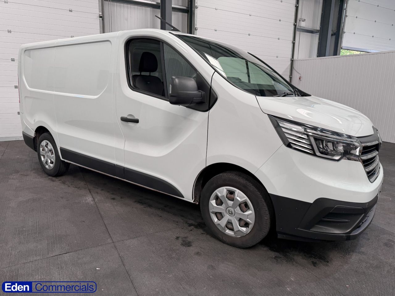 2023 RENAULT TRAFIC for sale