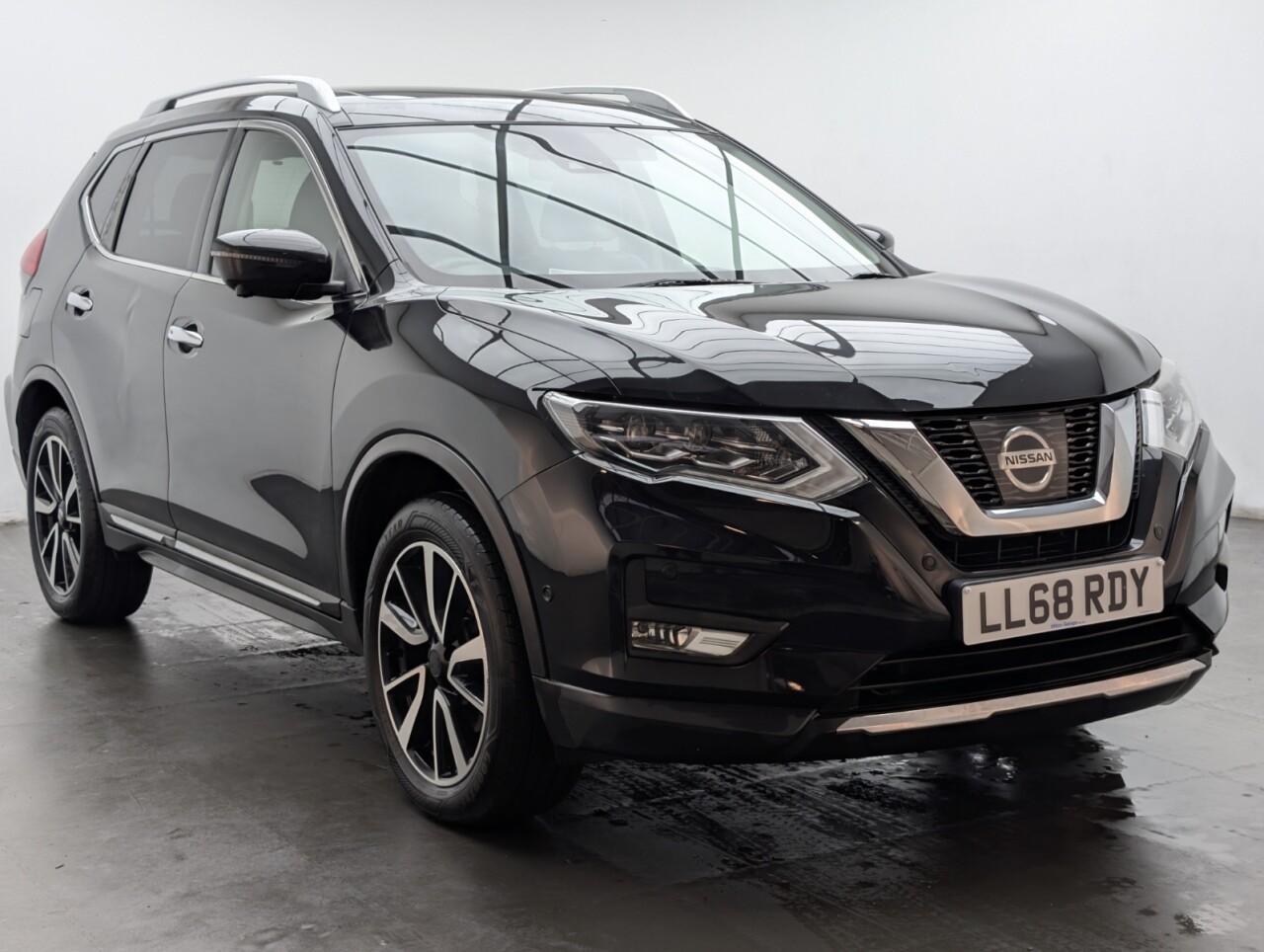 2018 NISSAN X-TRAIL for sale