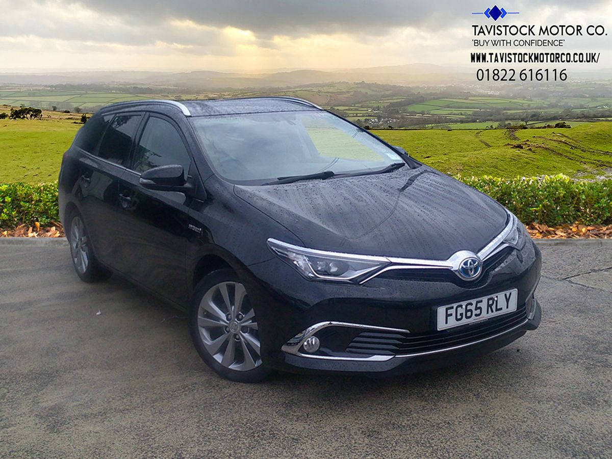 2015 TOYOTA AURIS for sale