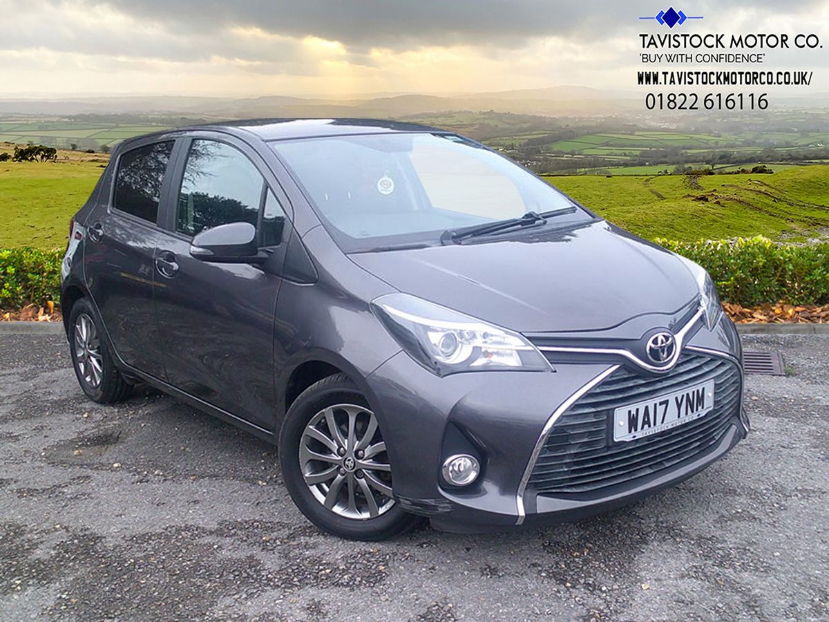 2017 TOYOTA YARIS for sale