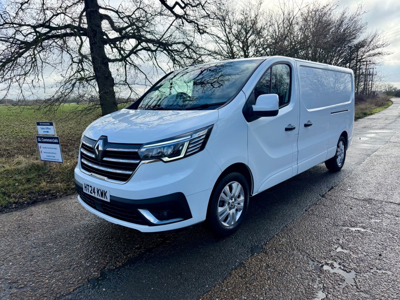 2024 RENAULT TRAFIC for sale
