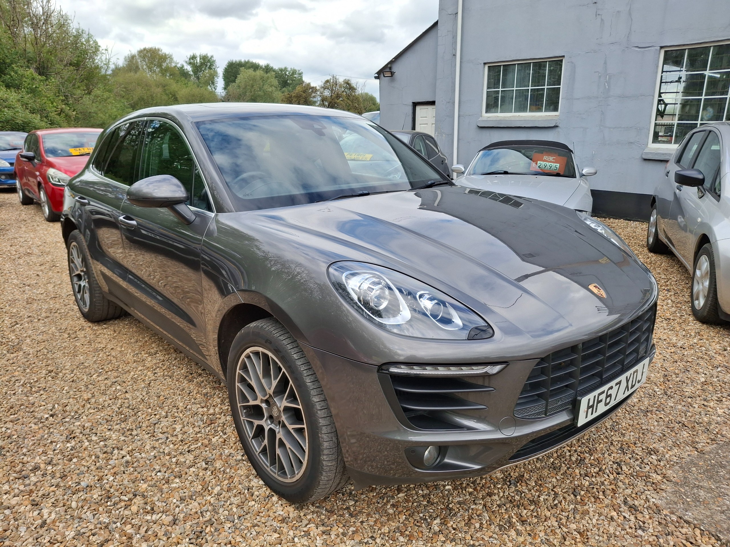 2017 PORSCHE MACAN for sale